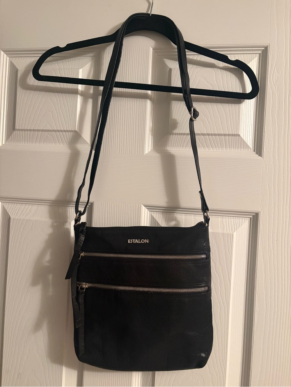 Estalon Black leather crossbody- EUC
